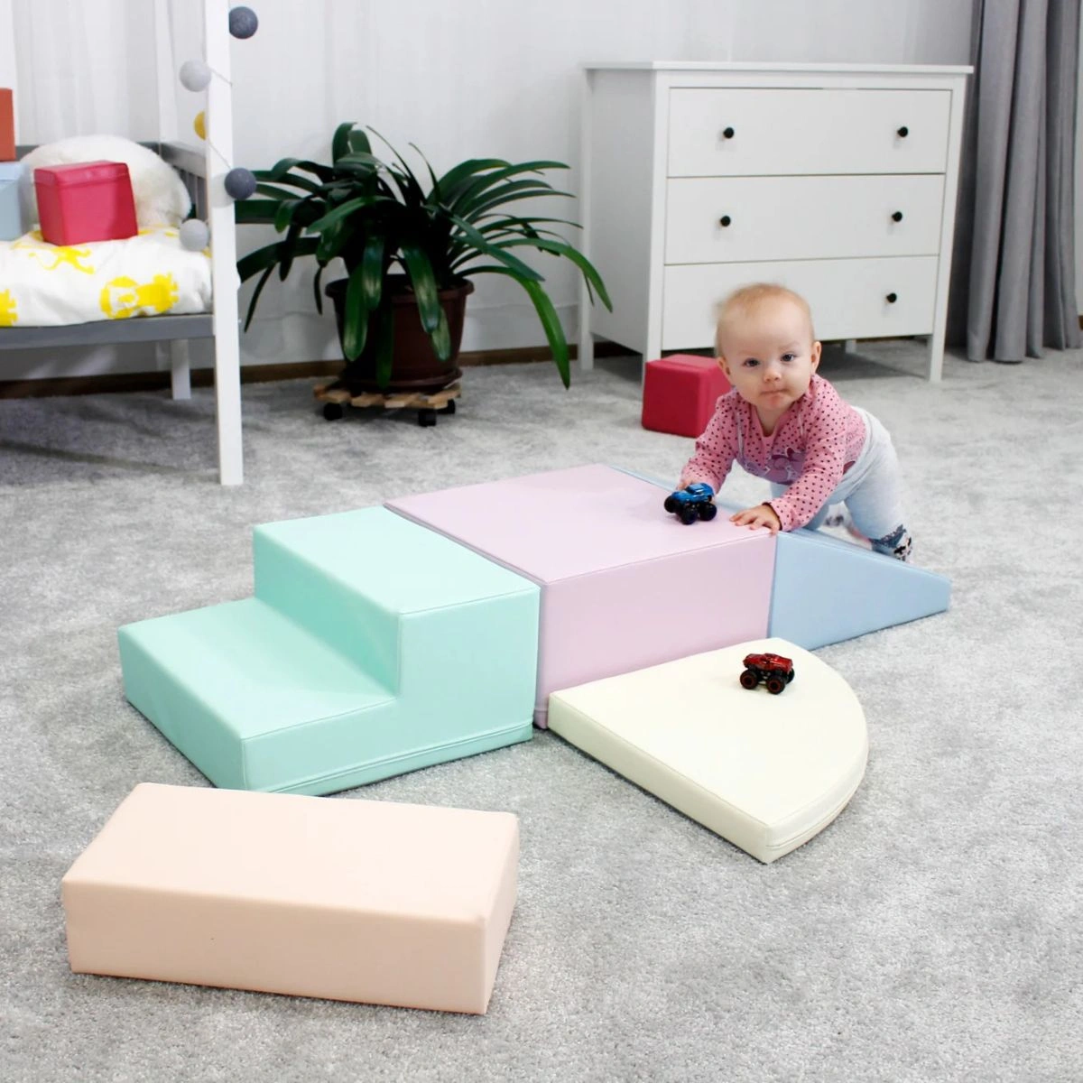 Corner Climber - Light Pastel-7