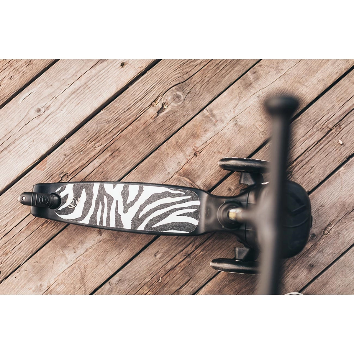 Romobil Highwaykick 2 Lifestyle - Zebra-3