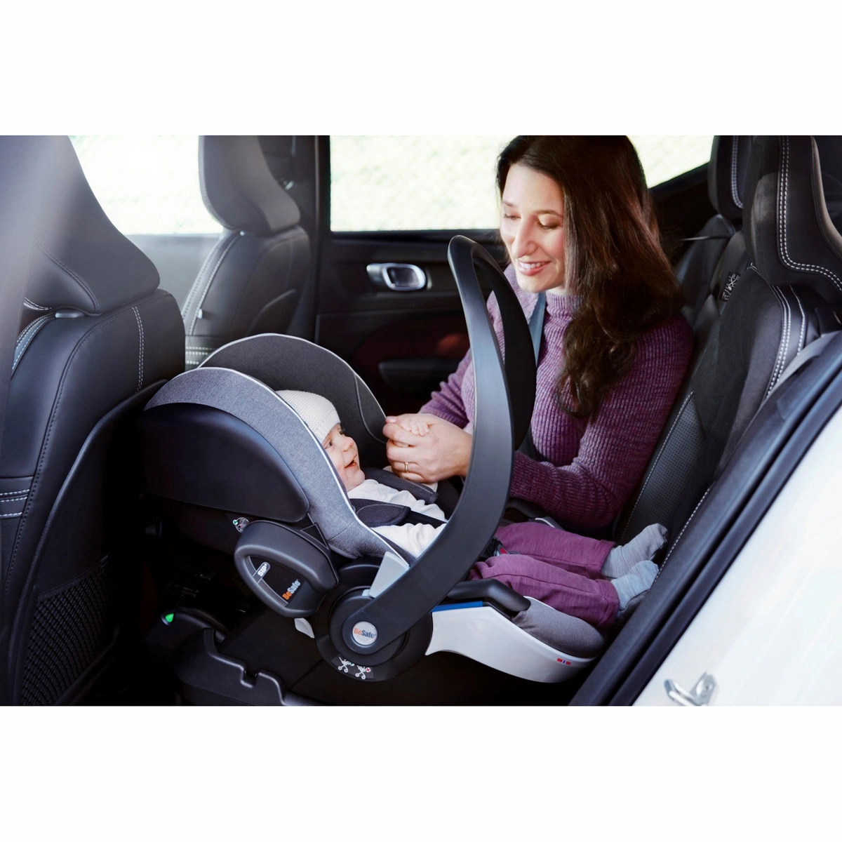 iZi Go Modular X2 i-Size - Fresh Black Cab-6