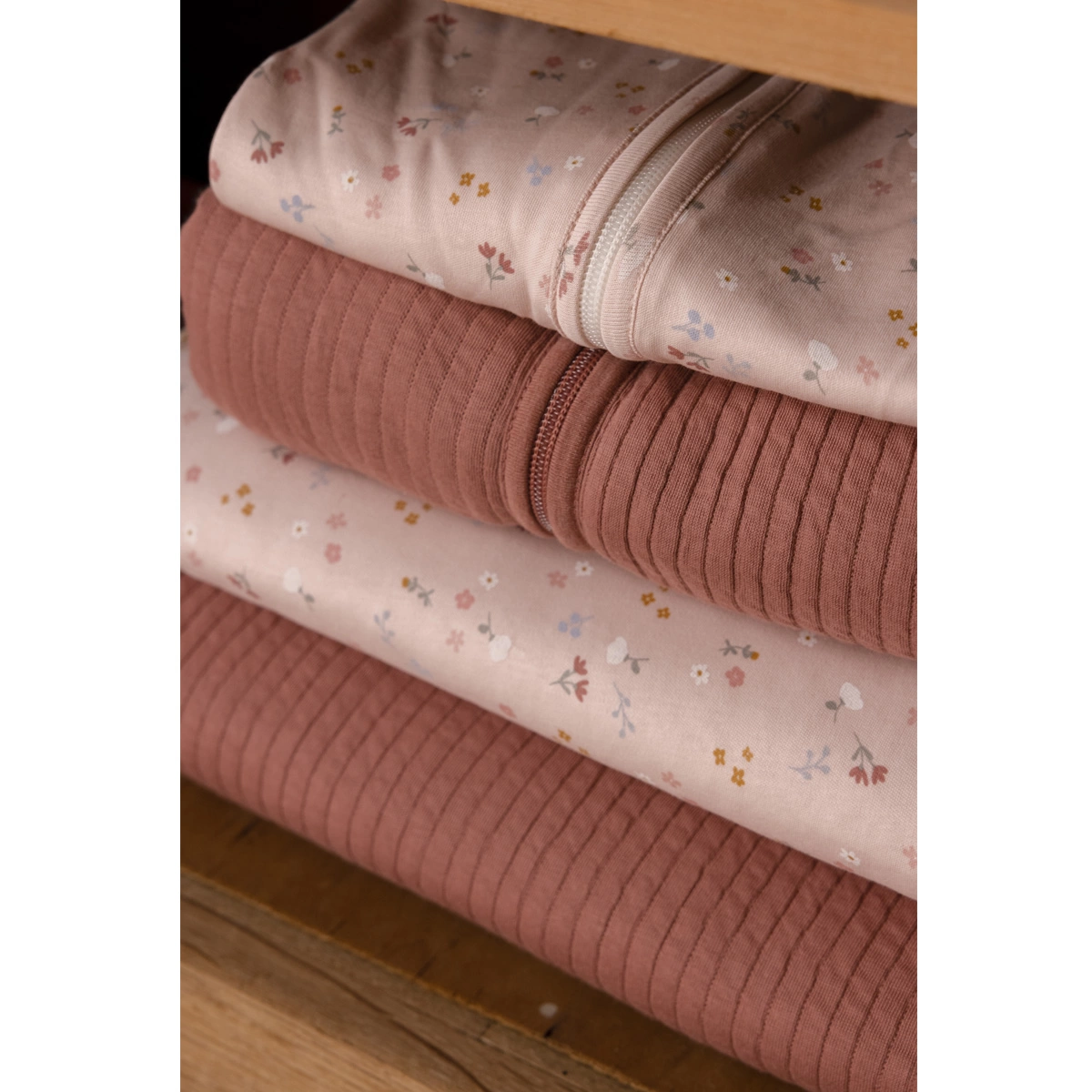 Posteljina - Little Pink Flowers-0